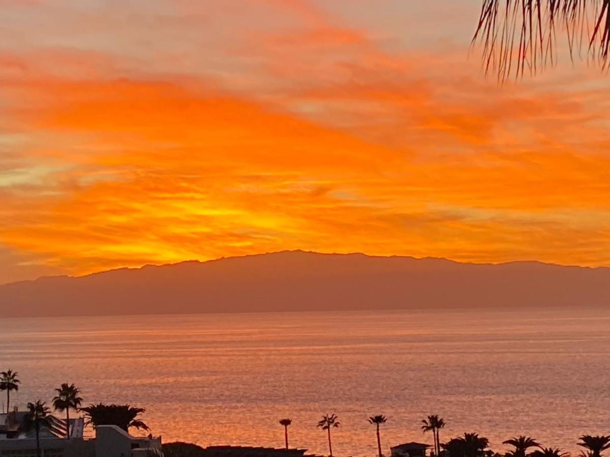 אקנטילדו דה לוס גיגנטס Ocean Pearl, Luxurioeses Haus, Meerblick, Grosse Sonnenterrasse, Teneriffa Sued, Los Gigantes, 600M Zum Strand, 200M Zum Ort, Ruhig מראה חיצוני תמונה